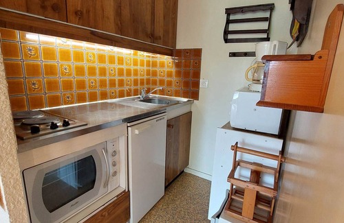 Autrans-Meaudre-en-Vercors Apartment | Cozy Apartment in Autrans, 6 Pers, Balcony, Near Ski & Village