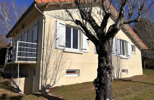 Javerlhac-et-la-Chapelle-St-Robert House | House in the heart of the Périgord Vert