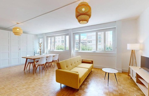 6th Arrondissement Resort | 111 m² Private room ∙ 1 bedroom ∙ 1 guest