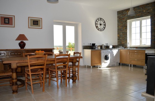 Rouffignac-Saint-Cernin-de-Reilhac House | Aux volets bleus chez Mark & Sylvie