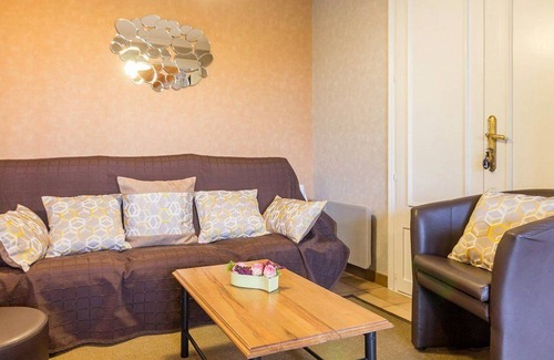 Saint-Hilaire-de-Chaleons Cottage | 92 m² Cabin ∙ 3 bedrooms ∙ 6 guests