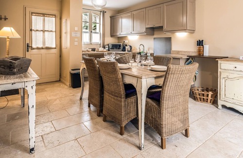 Saint-Laurent-de-la-Cabrerisse House | Amazing home in Saint-Laurent-de-la-Cabrerisse