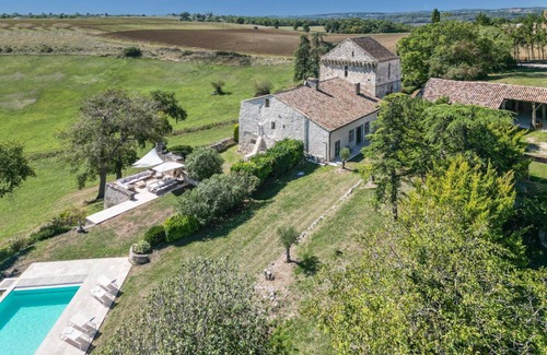 Saint-Martin-de-Beauville Villa | Villa ∙ 4 bedrooms ∙ 10 guests