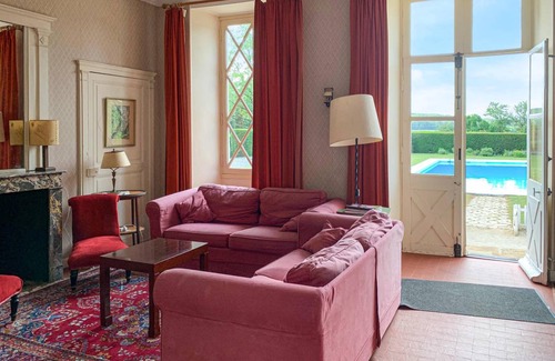 Saint-Michel-de-Chavaignes House | House ∙ 8 bedrooms ∙ 17 guests