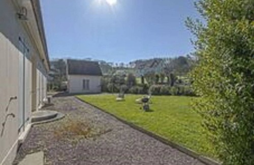 Sainte-Honorine-des-Pertes House | House ∙ 1 bedroom ∙ 18 guests