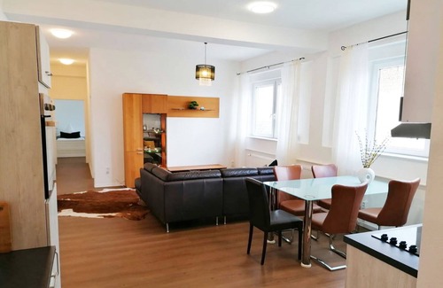 Niederdorfelden Apartment | Fr03c 3-zimmer-appartment, 70 qm, 2 Schlafzimmer, 1 Wohnzimmer, Max. 5 Personen
