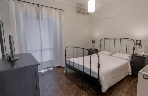 Andravida-Kyllini Apartment | Fragos Garden Studios