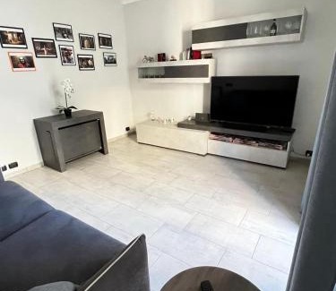 Quartiere XXIII Alessandrino Apartment | Francesco's Rhome