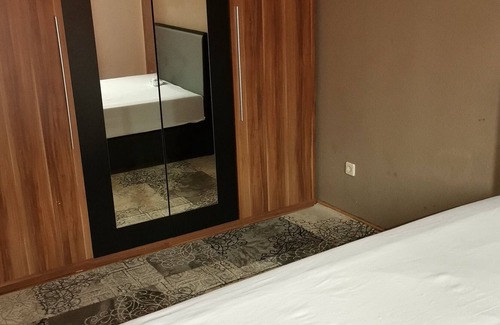 Mittelmeiderich Apartment | Francisfeh