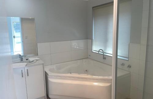 Centennial Park Apartment | Frangipani
