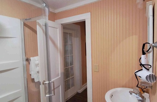Franklin Bed & Breakfast | Franklin Terrace Bed and Breakfast