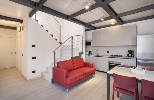 Campagnola Apartment | Frantoio a Monte-Apartment near the lake