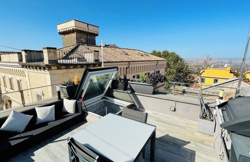 Frascati Apartment | Frascati Tower B&B