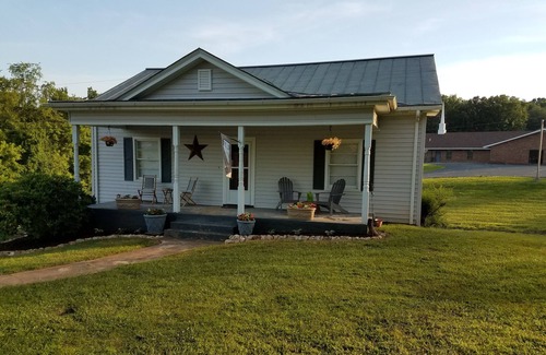 Altavista House | Frazier 102, A Fully Restored Historic Home