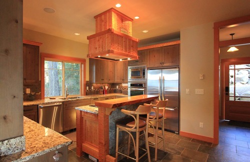 Coolin House | Frederick Lee Waterfront Lakehouse