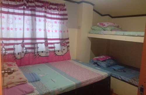 Burgos House | Free Breakfast and close tp most Landtour destination in Siargao
