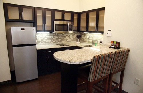 Minot Apartment | Free Breakfast. Pool & Hot Tub. Gym. Great for Business Travelers!