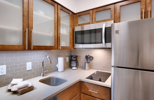 Lehi Apartment | Free Breakfast. Pool & Hot Tub. Gym. Great for Business Travelers!
