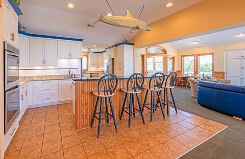 Buck Island House | Free pool heat, hot tub, elevator, chefs kitchen, gated community with tennis, lap pools, ocean f.