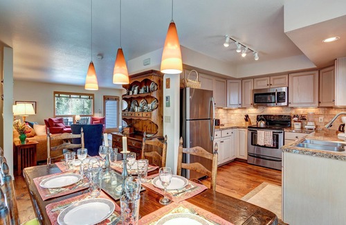 Warrior's Mark House | Free SkyCard Activities - Beautiful Townhome, Close To Town - Pine Creek Lodge