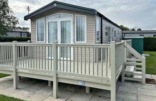 Prestonpans Apartment | Free STARLINK WIFI | Seton Sands Holiday Park