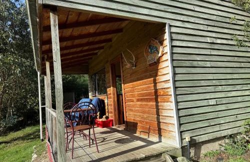 Manapouri Other | Freestone off-grid cabin