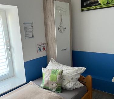 Hueckelhoven House | Fremdenzimmer Sas