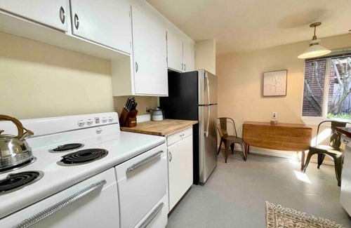 Fremont Apartment | Fremont Garden Oasis - Walk to 25+ Restaurants