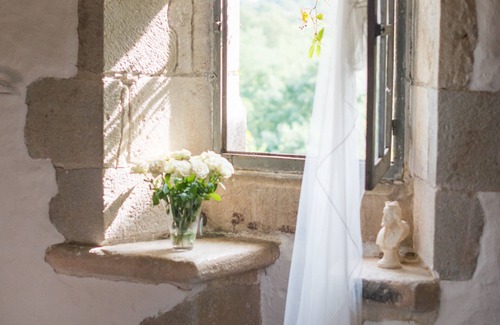 Brigueil-le-Chantre House | French Holiday Chateau with Luxury Pool set in Rural Beauty & Tranquility