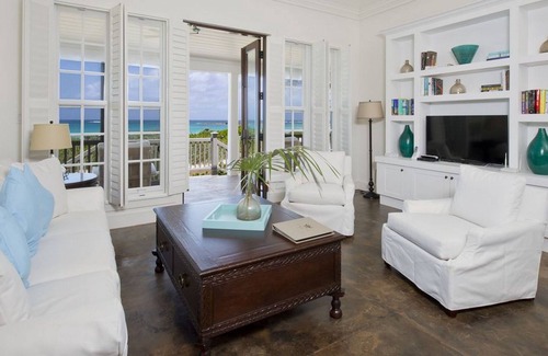 Governor's Harbour Villa | French Leave South Beach Dogtrot Villa by Eleuthera Vacation Rentals