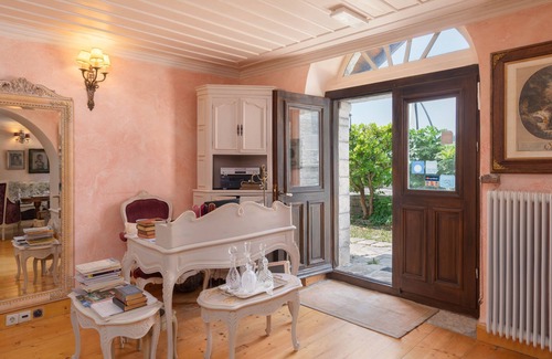 Ano Pedina House | French style 8 bedroom country house in the heart of Zagori -Ano Pedina