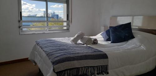 Tres Cruces Apartment | Frente a Terminal Tres Cruces.
