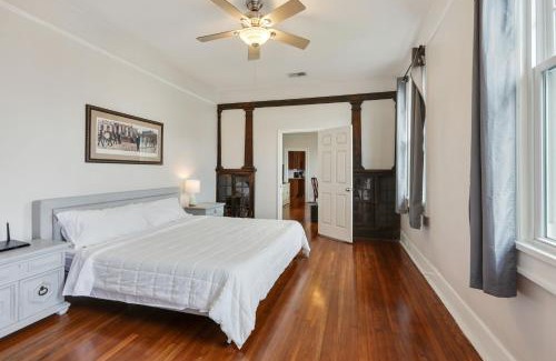 Freret Apartment | Freret Apartments near Streetcar & Tulane