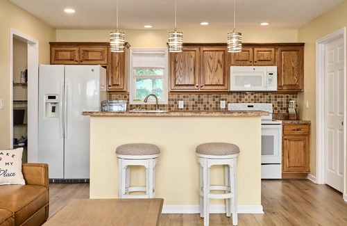 Byrdstown House | Freshly Remodeled House! Overlooks Dale Hollow!