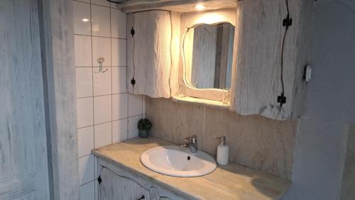 Pilisvorosvar Apartment | Frida rbnb