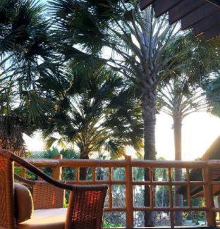 Mindoro Resort | Fridays Puerto Galera