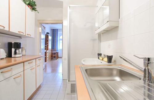 Ottakring Apartment | Friendly, affordable apartment for 2 in a quiet location