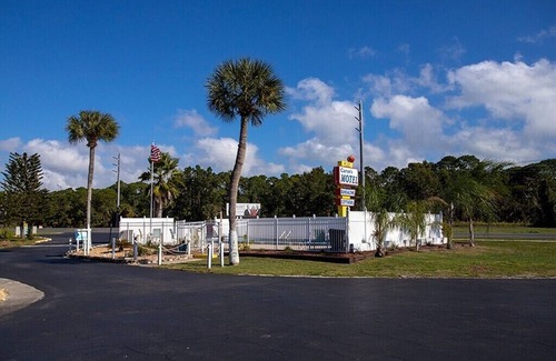 Edgewater House | ❤️FRIENDLY & CLEAN BOUTIQUE MOTEL 3❤️