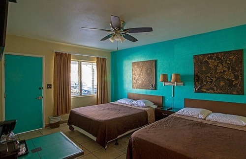 Edgewater Hotel | ❤️FRIENDLY & CLEAN BOUTIQUE MOTEL 5❤️