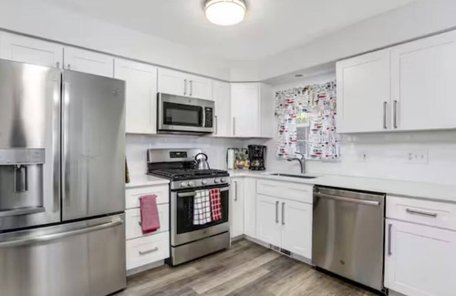 Ferndale House | Friendly Ferndale Vacay 2-bedroom apartment