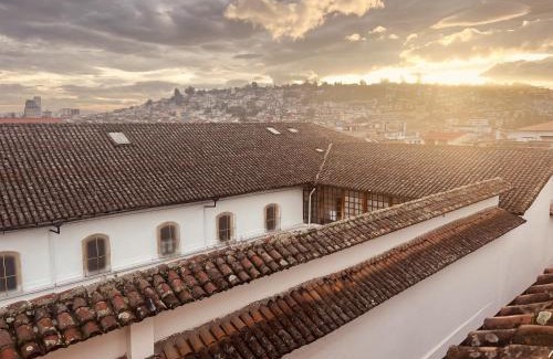 Quito Historic Center Hotel | Friends Hotel & Rooftop - Historic Center & Museums