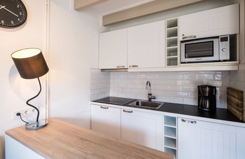 Ameland Apartment | Friese Antillen is a courtyard of 8 homes near of the beach and village Hollum.