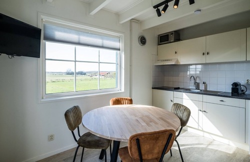 Ameland Apartment | Friese Antillen is a courtyard of 8 homes near of the beach and village hollum.