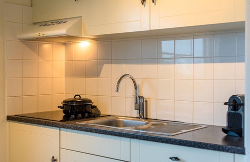 Ameland Apartment | Friese Antillen is a courtyard of 8 homes near of the beach and village hollum.