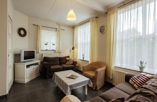 Aardenburg House | from the Zealand coast and 20km from Brugge!