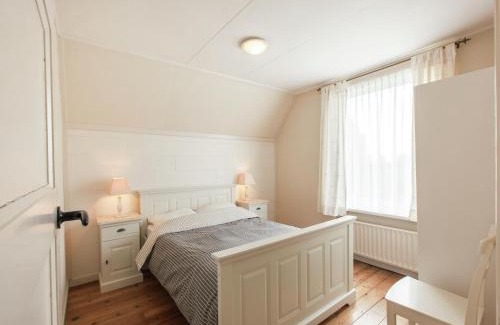 Aardenburg House | from the Zealand coast and 20km from Brugge!