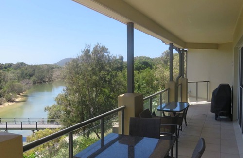 South West Rocks Apartment | FRONT CREEK UNIT 2 - WATERFRONT LUXURY