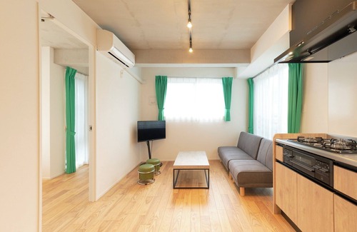 Kamiikebukuro Apartment | Frontier Comfort Kita-Ikebukuro
