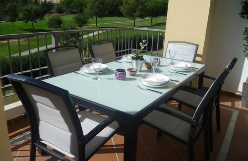 Benahavis Apartment | Frontline Golf Apartment In Los Arqueros Golf & Country Club, Near Marbella