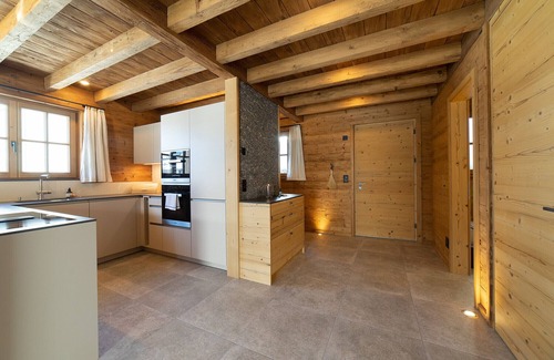 Wildhaus Ski Chalet | Frümsel 4-room chalet near the mountain railways